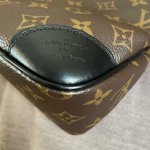 Authentic Louis Vuitton Odeon PM Monogram Noir with Short Monogram Strap - Picture 11 of 16